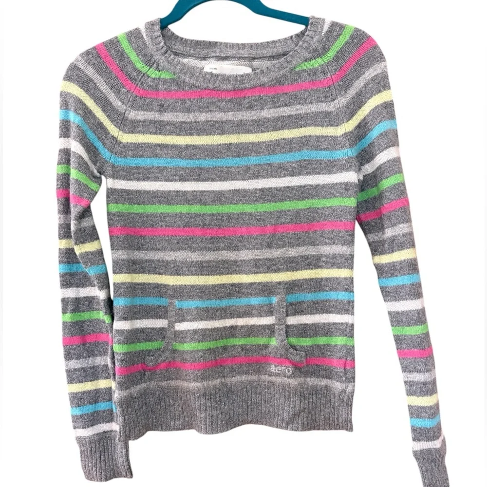 Small Aeropostale Y2K Preppy Gray Striped Multicolor Crewneck Sweater